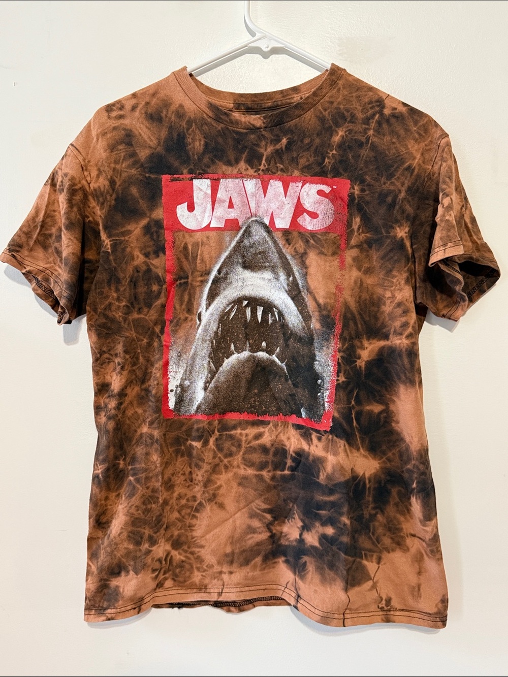 Jaws bleached graphic tshirt